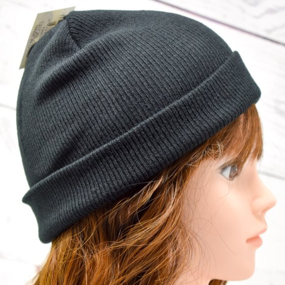 Unisex Plain Black Beanie Winter Cap Hat - Picture 4 of 6